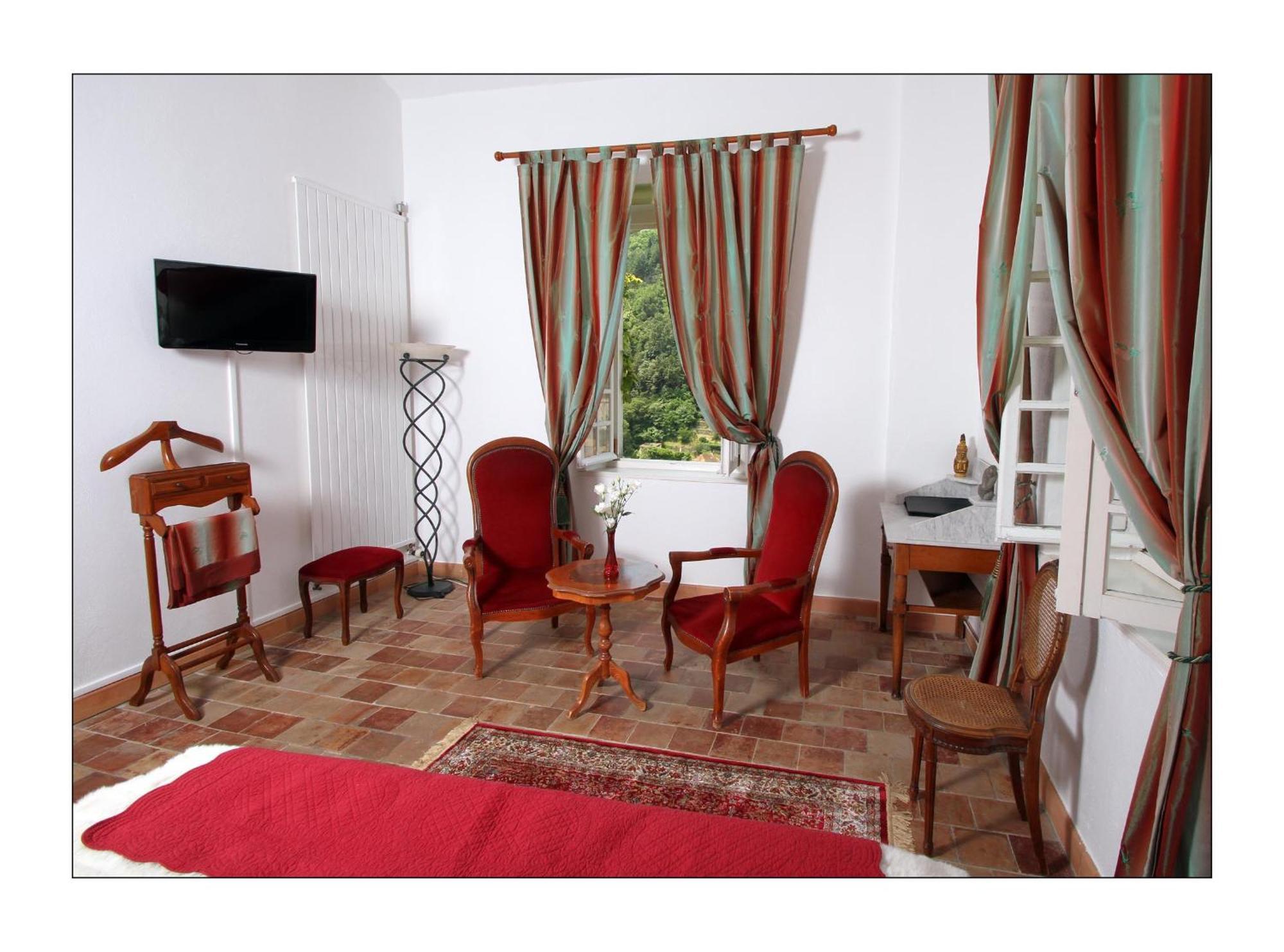 Villa Aimee Luxury Apartments With Heated Pool Vals-les-Bains Rom bilde
