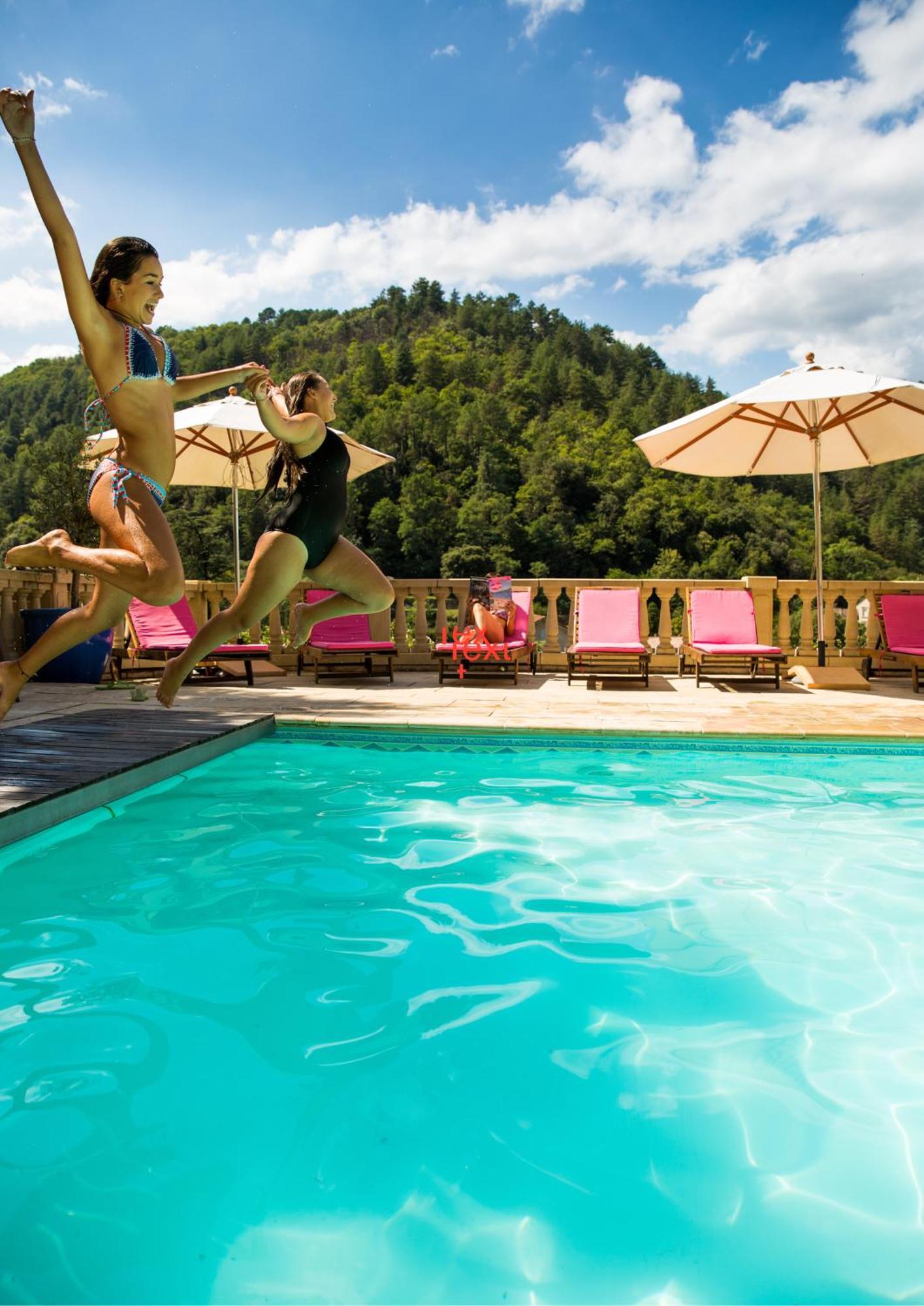 Villa Aimee Luxury Apartments With Heated Pool Vals-les-Bains Eksteriør bilde
